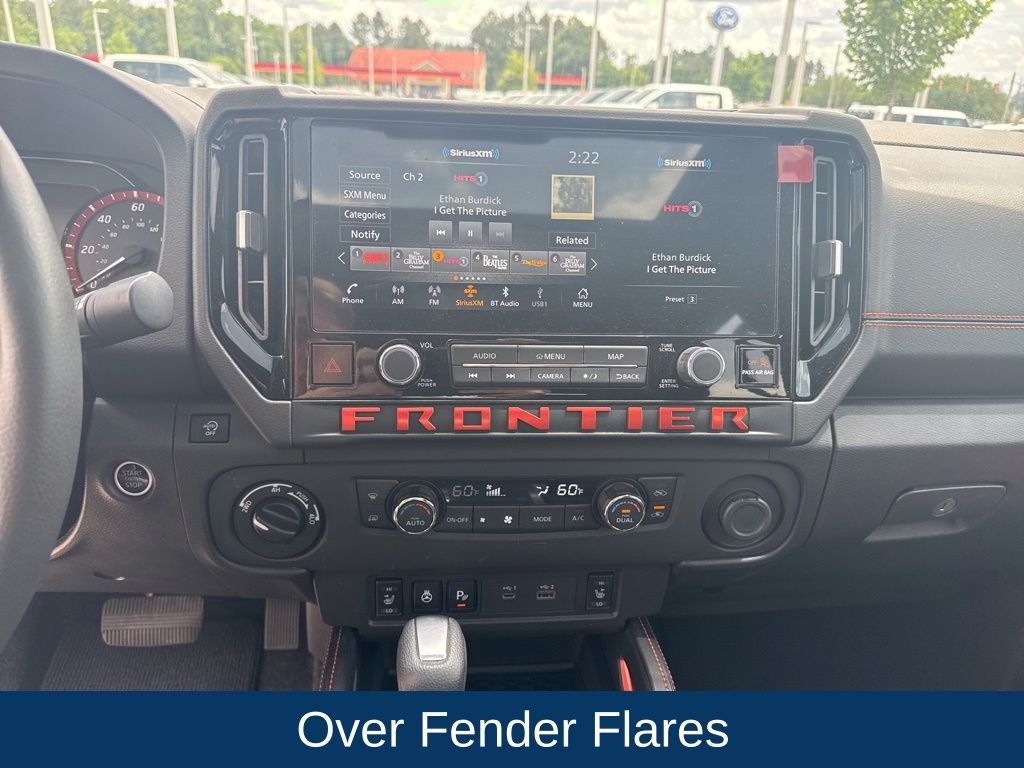 2025 Nissan Frontier Crew Cab PRO-4X 4x4