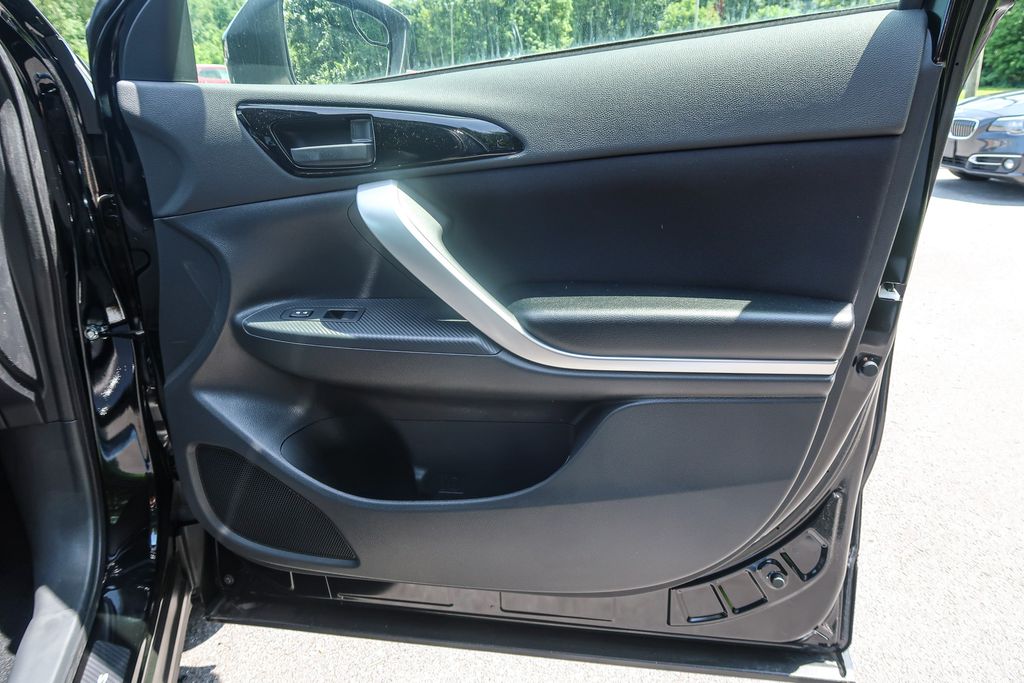 2026 Mitsubishi Eclipse Cross ES