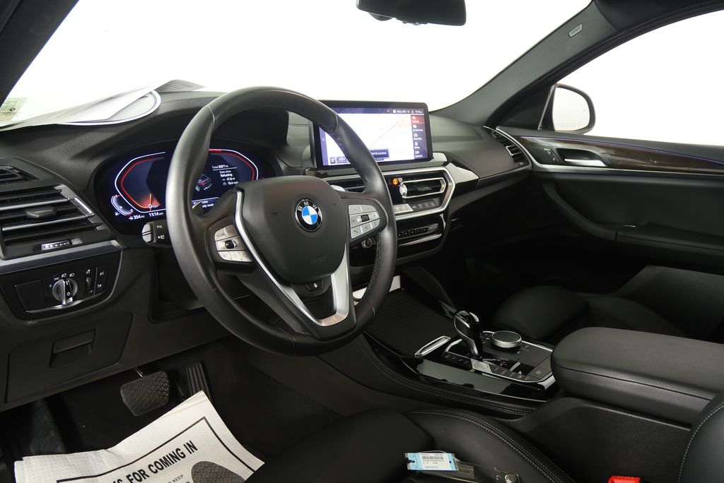 Thumbnail: 2024 BMW X4 - 12