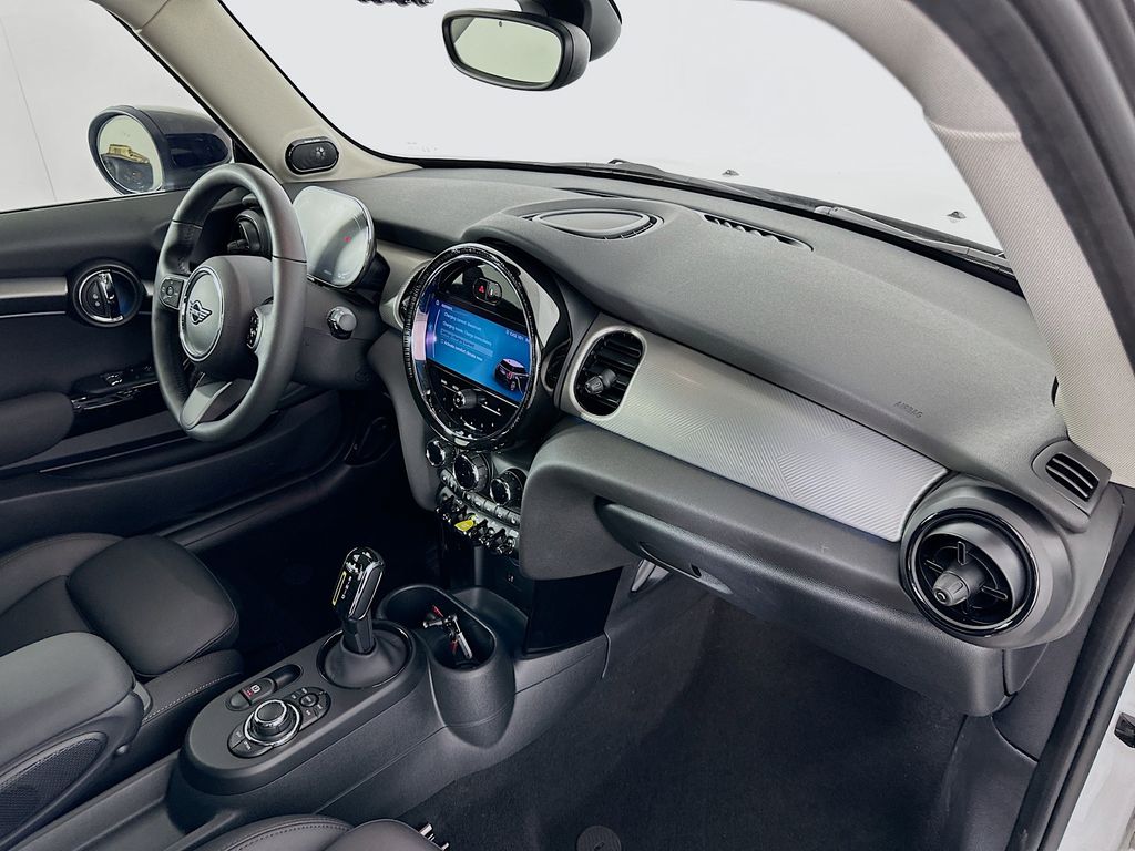 Thumbnail: 2024 MINI Cooper - 28