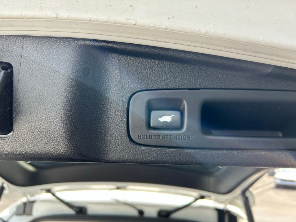 2022 Honda CR-V Touring 23
