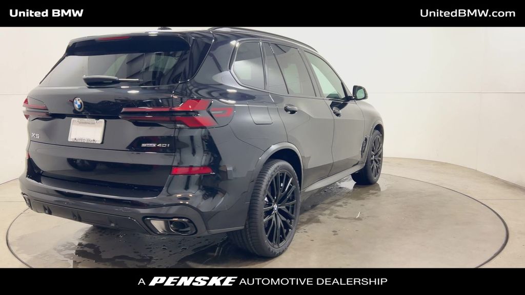 Thumbnail: 2026 BMW X5 - 8