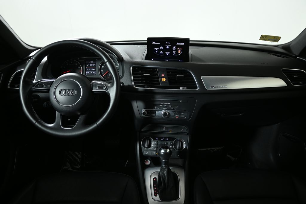 Thumbnail: 2016 Audi Q3 - 17