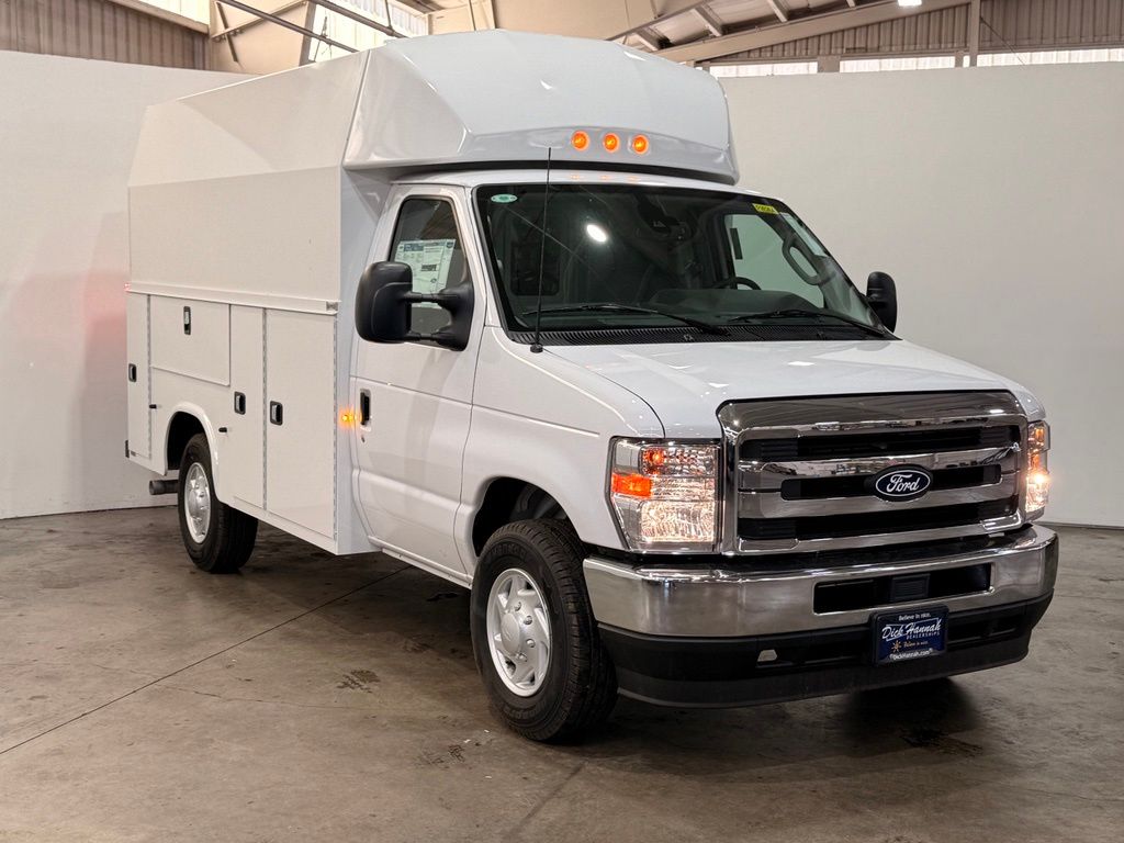 2026 Ford E-350SD Base