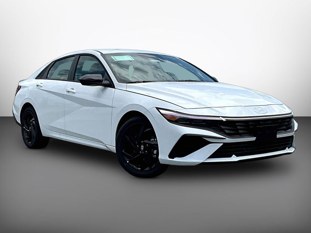 Serenity White Pearl 2026 Hyundai Elantra SEL Sport FWD Sedan Front-Wheel Drive Continuously Variable Transmission