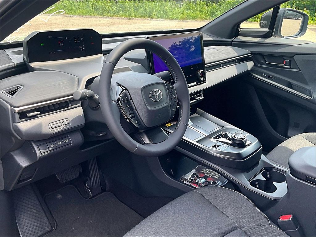 2026 Toyota C-HR — photo 9