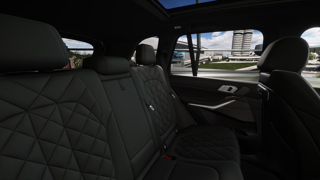 Thumbnail: 2026 BMW X5 - 12
