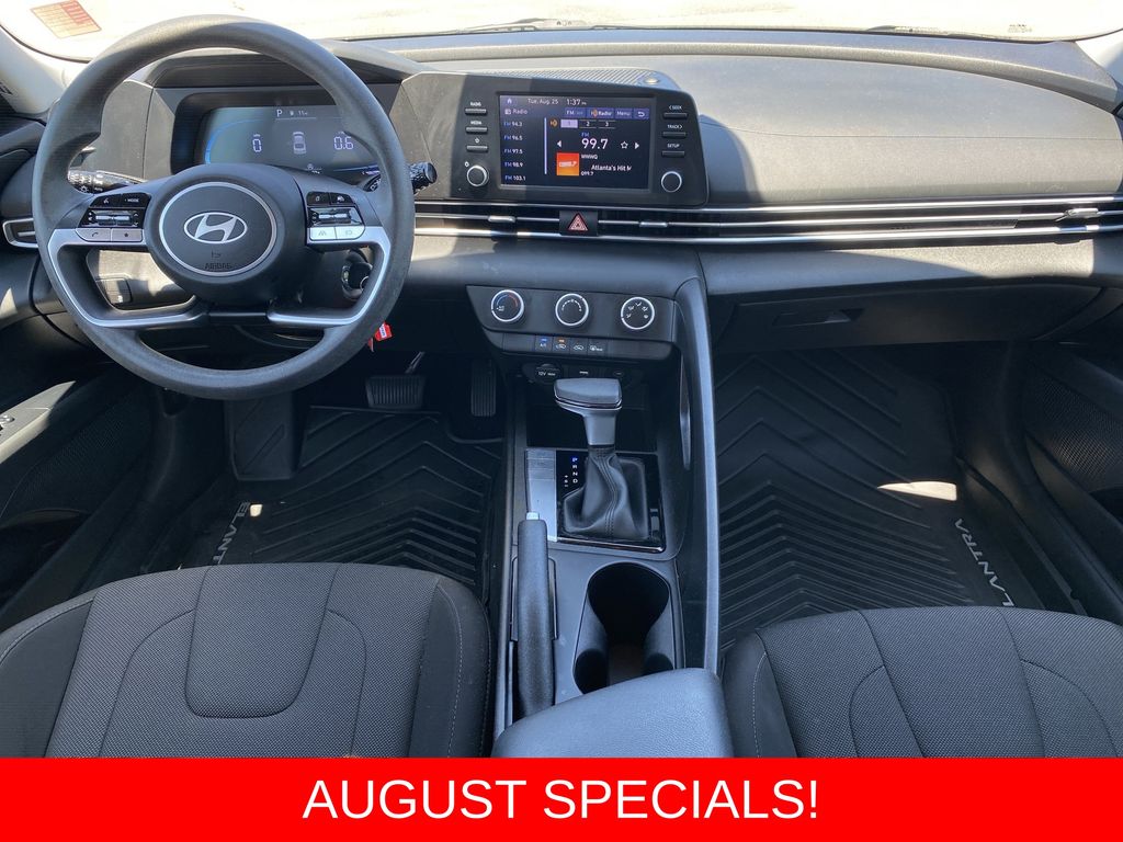 Used 2025 Hyundai Elantra Sedan