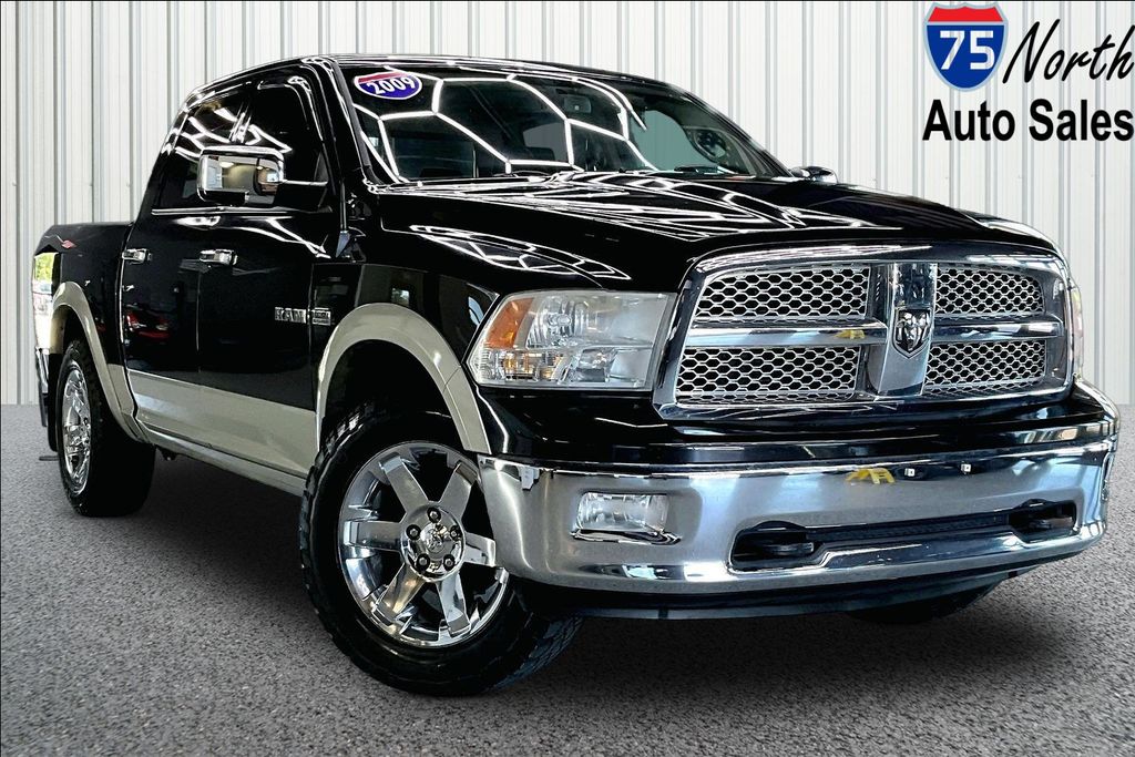2009 Dodge RAM 1500 Laramie Crew Cab 4WD