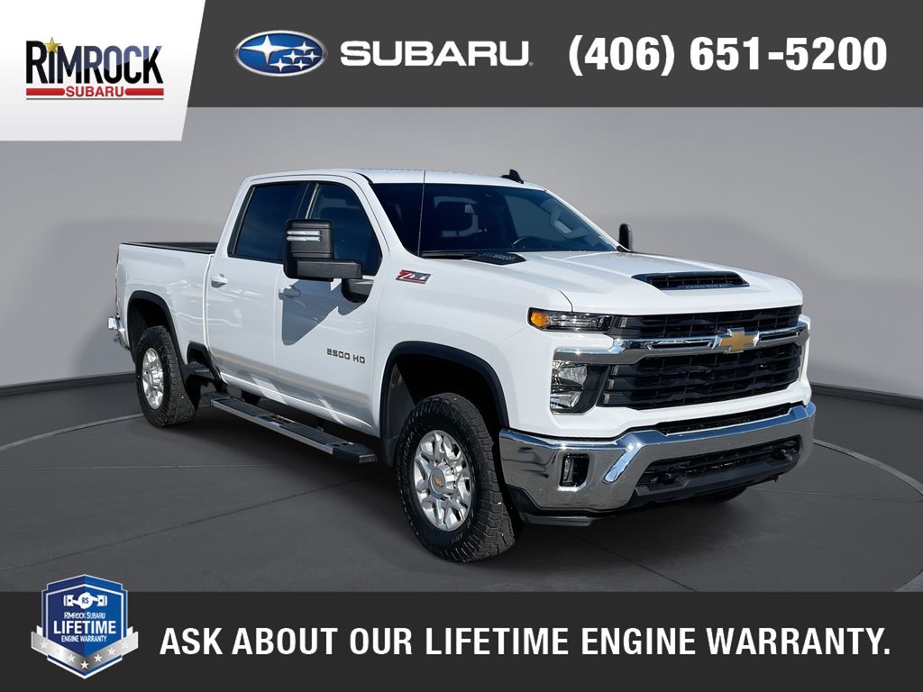 Summit White 2025 Chevrolet Silverado 2500HD Pickup Truck Four-Wheel Drive Automatic