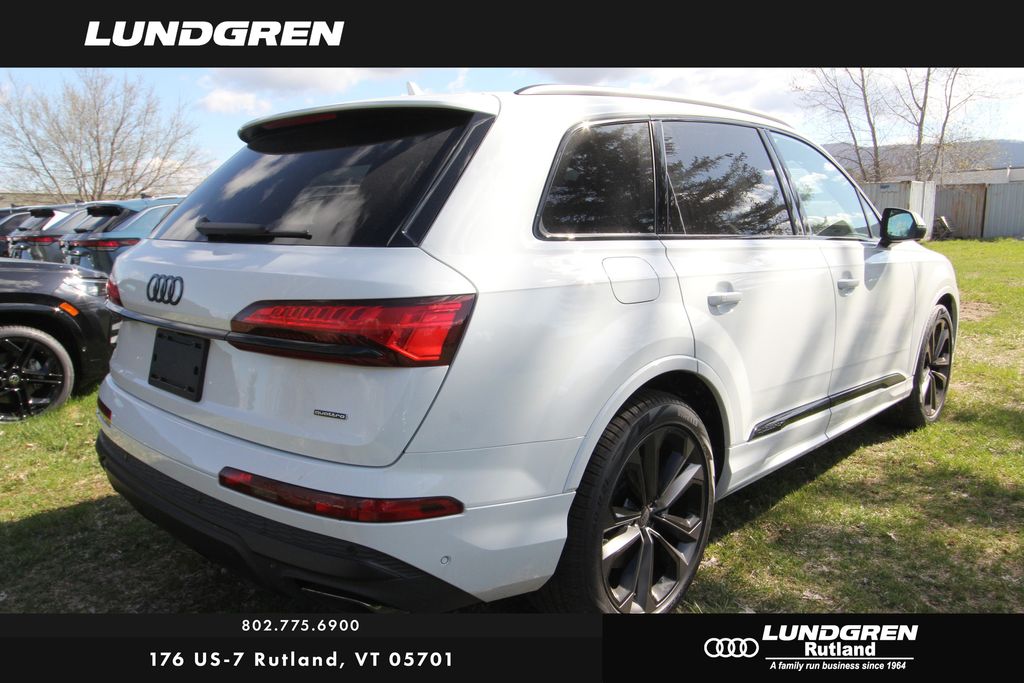 New 2026 Audi Q7 SUV