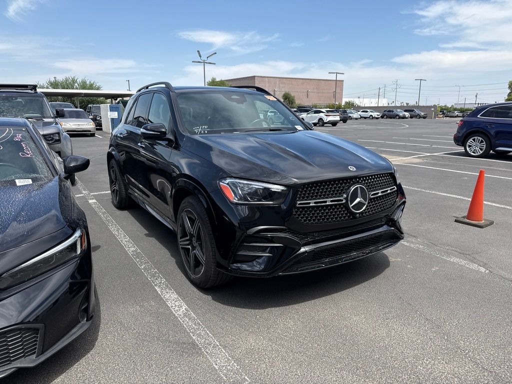 Thumbnail: 2025 Mercedes-Benz GLE - 3
