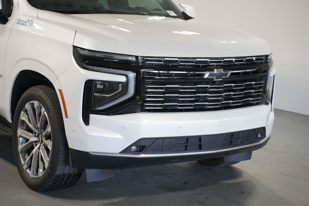 Thumbnail: 2025 Chevrolet Tahoe - 4