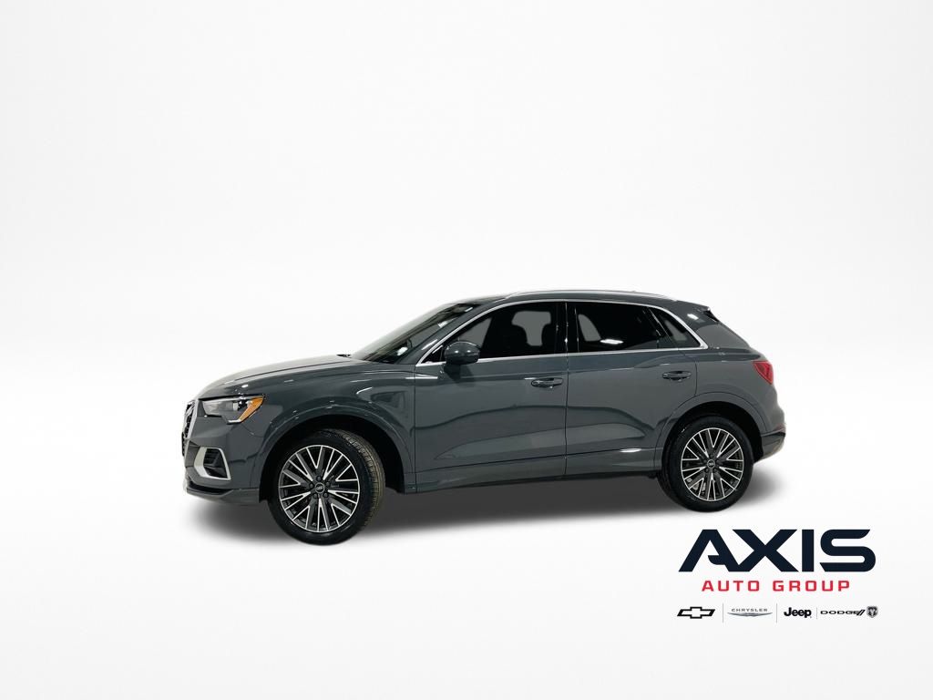 2022 Audi Q3 quattro Premium 40 TFSI