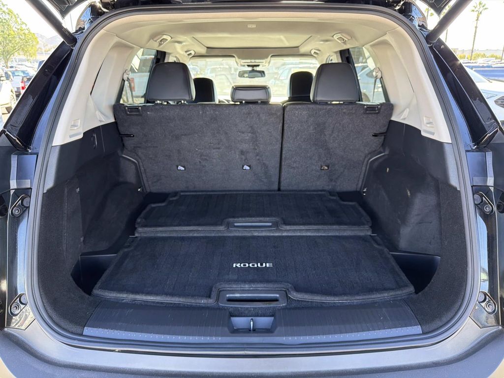 Used 2023 Nissan Rogue SL 4D Sport Utility