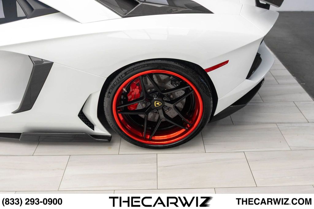 2017 Lamborghini Aventador Base - Photo 17