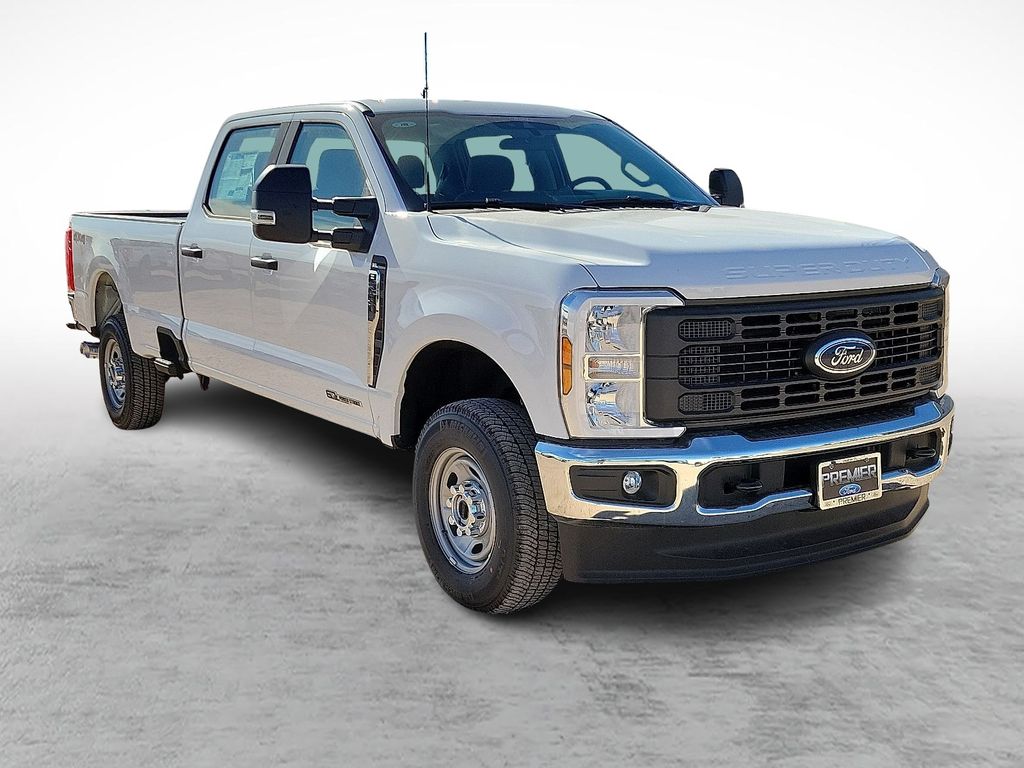 2026 Ford F-250 Super Duty XL Crew Cab 4WD