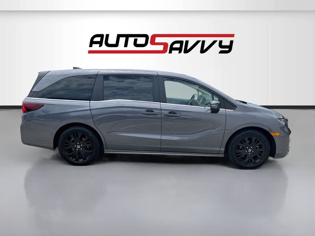 Used 2025 Gray Honda Touring image 8