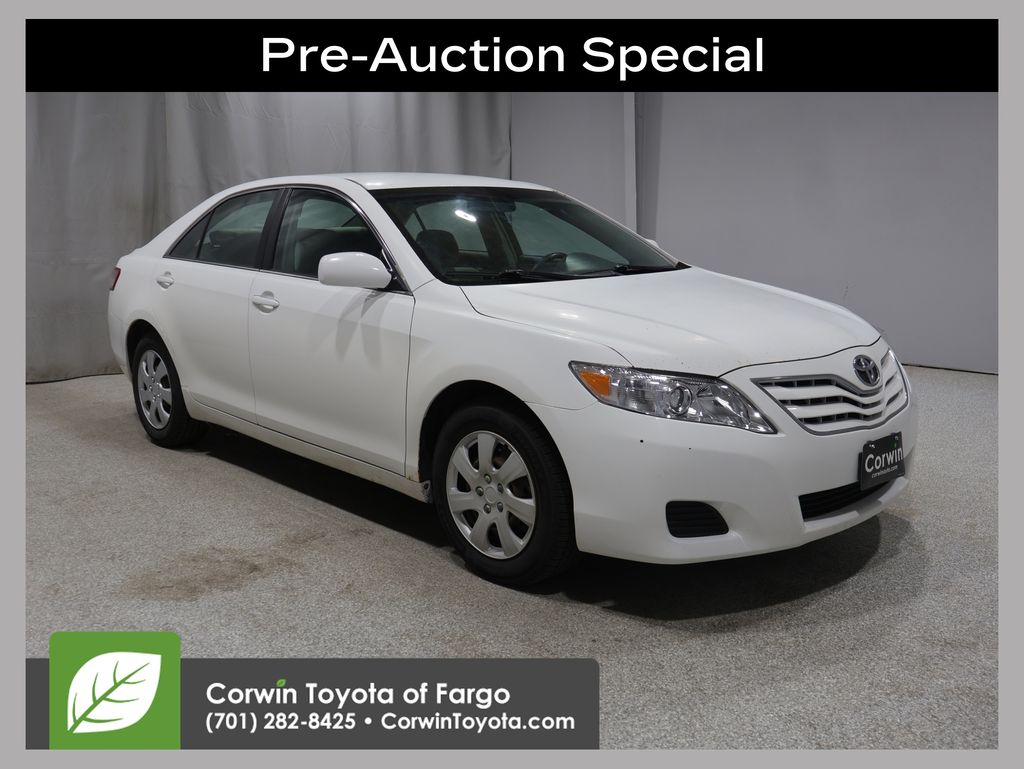 2011 Toyota Camry LE