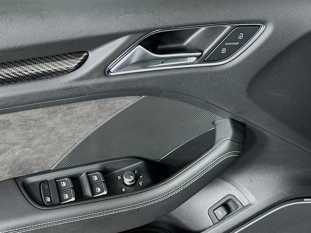 2018 Audi RS 3  18