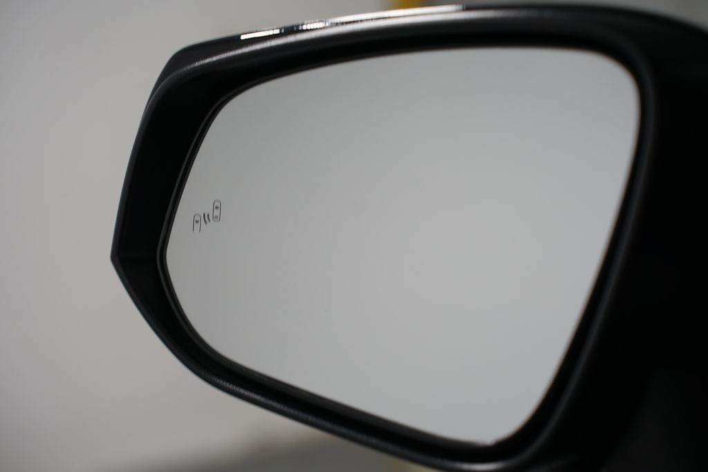 Thumbnail: 2025 Toyota RAV4 - 26