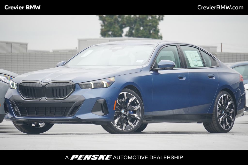2025 BMW 5 Series 540i xDrive Hero Image