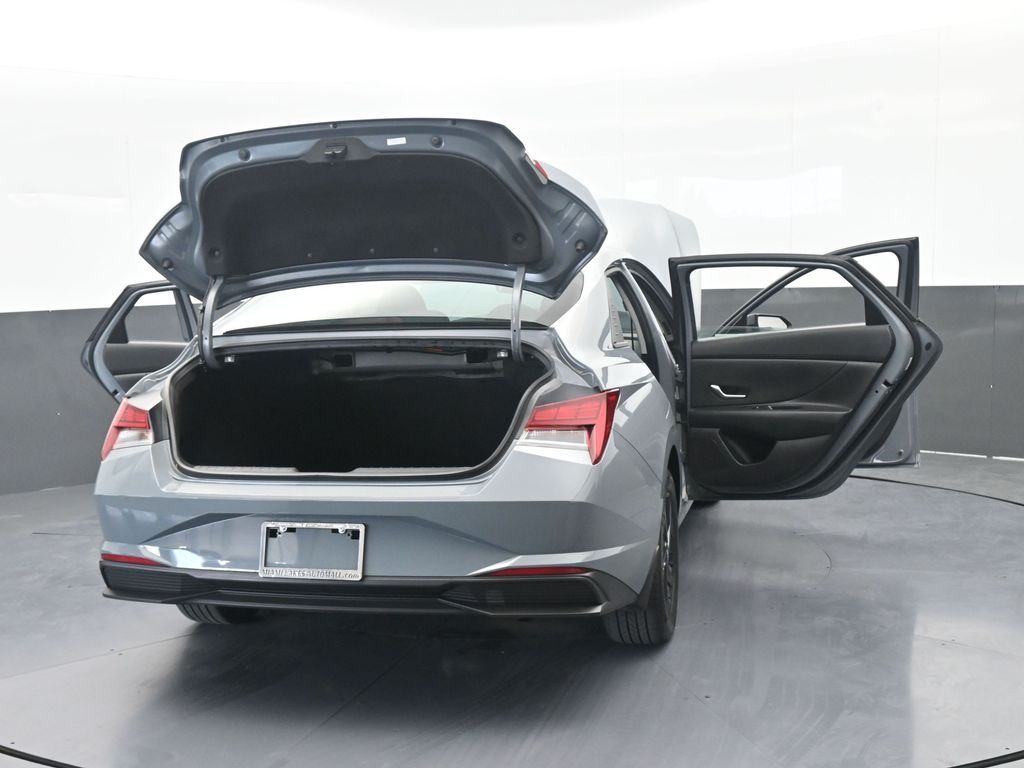 Used 2022 Electric Shadow Hyundai Blue image 71