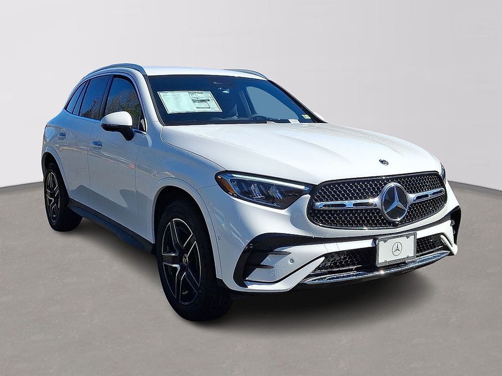 Thumbnail: 2025 Mercedes-Benz GLC - 2