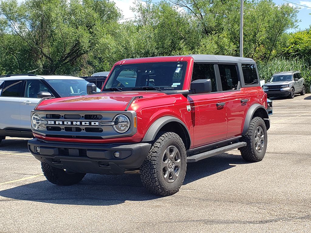 Rapid Red Metallic Tinted Clearcoat 2021 Ford Bronco SUV / Crossover Four-Wheel Drive Automatic