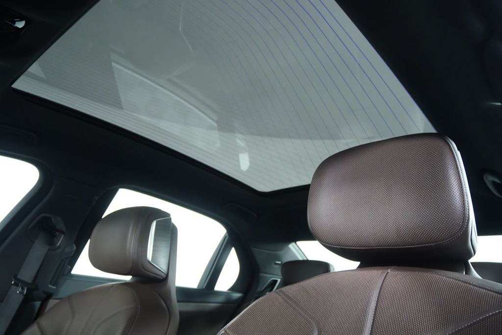 Thumbnail: 2023 BMW 7 Series - 11