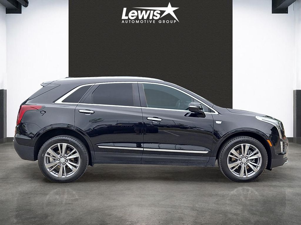 Used 2024 Cadillac XT5 Premium Luxury For Sale in Farmington, AR