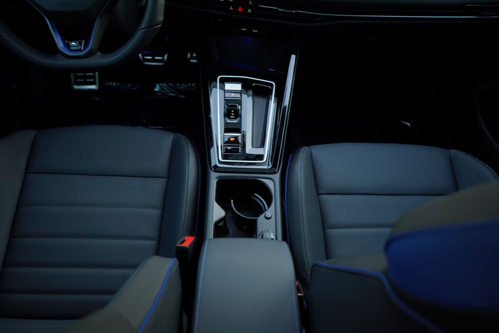 2024 Volkswagen Golf R 20