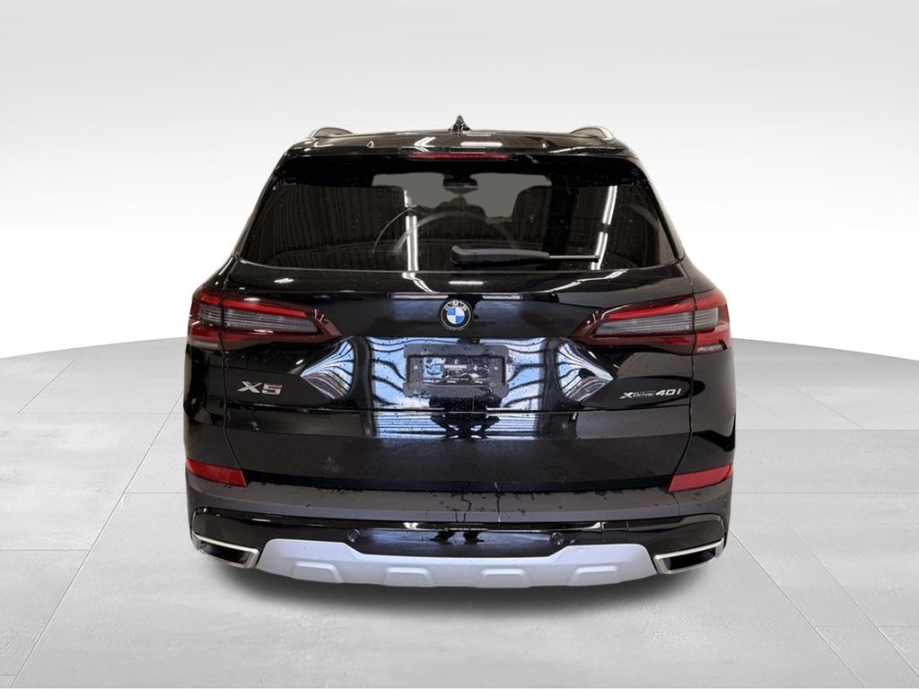 Thumbnail: 2022 BMW X5 - 4