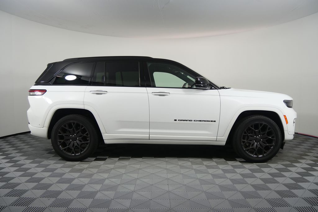 Thumbnail: 2025 Jeep Grand Cherokee - 2
