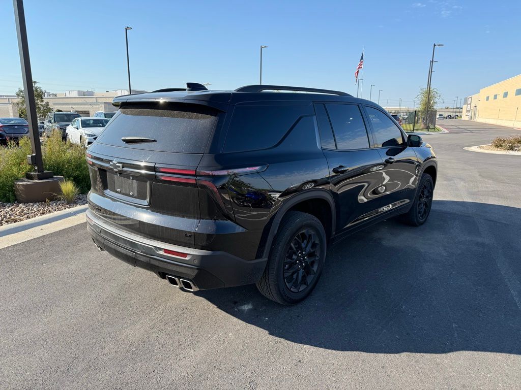 Thumbnail: 2024 Chevrolet Traverse - 4