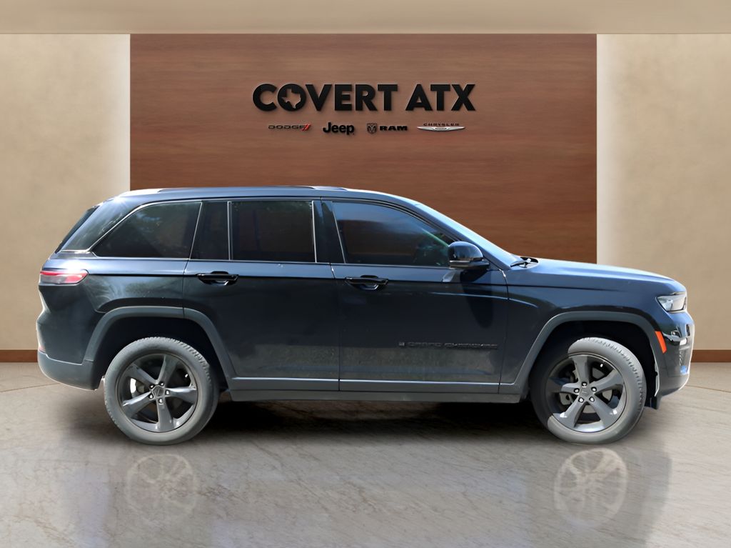 Used Car 2023 Jeep Grand Cherokee  Limited For Sale Under $35,000 In Austin, Texas