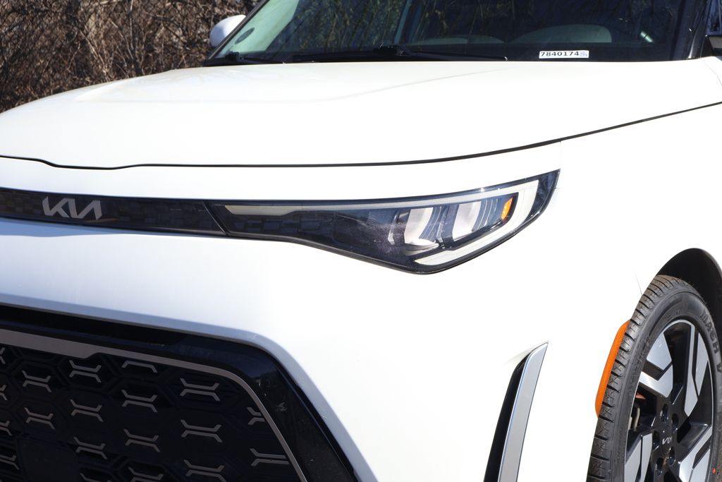 Thumbnail: 2023 Kia Soul - 3