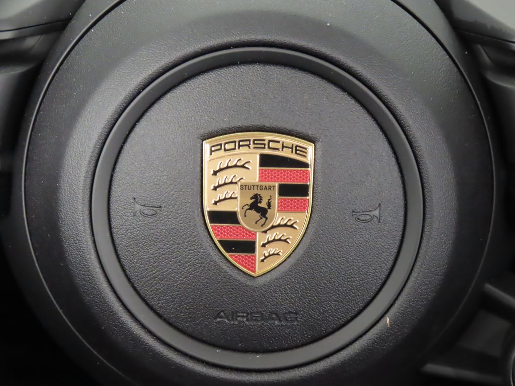 Thumbnail: 2024 Porsche Macan - 21