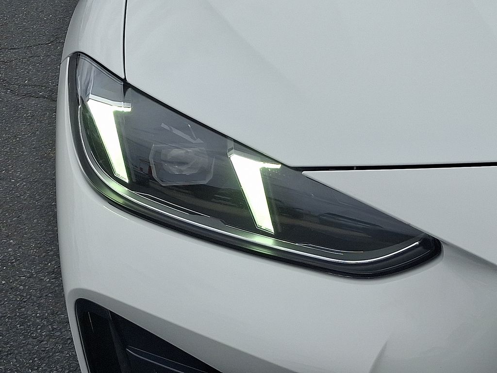 Thumbnail: 2026 BMW 4 Series - 9