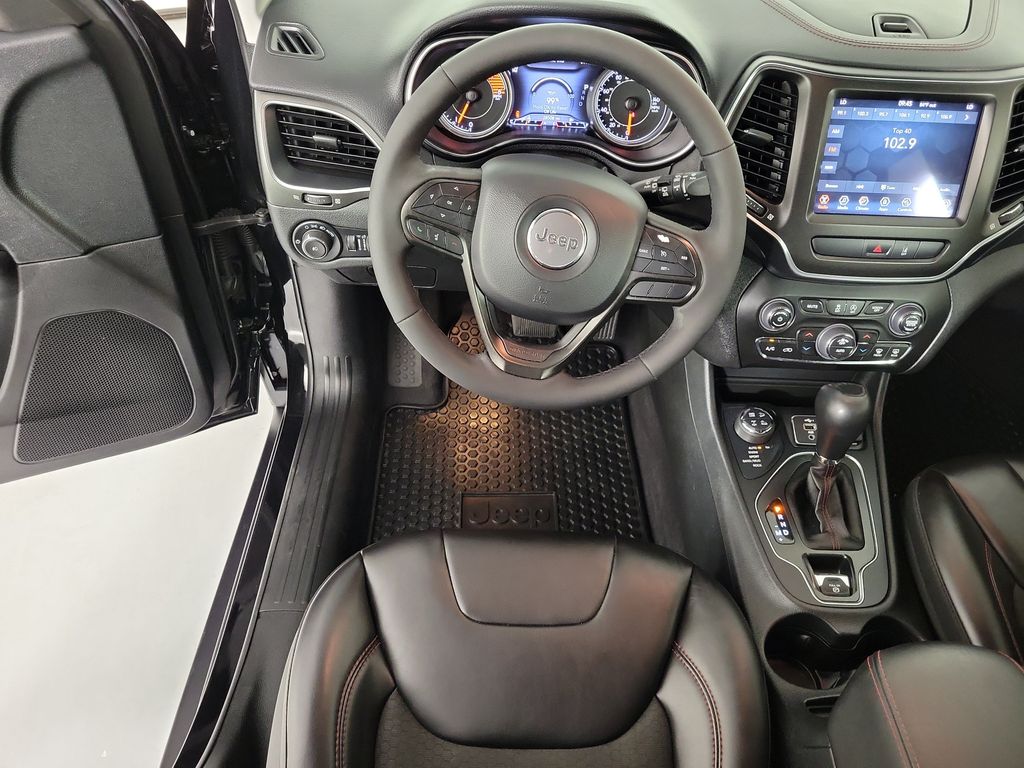 2022 Jeep Cherokee Trailhawk Black at Classic Elite Chevrolet Sugar Land