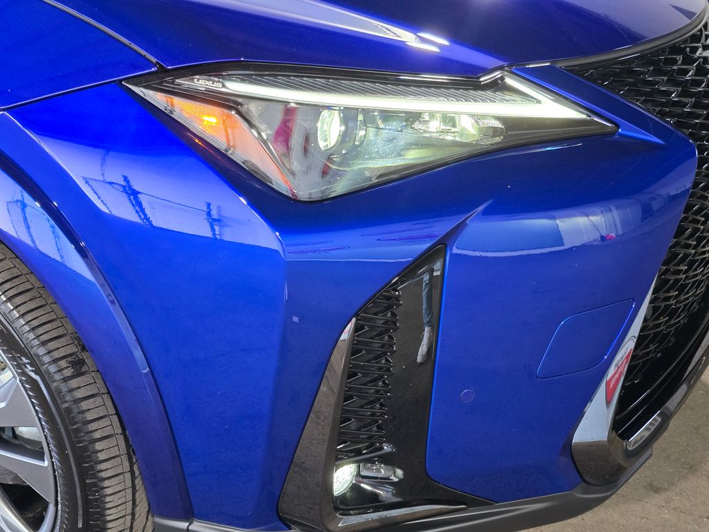 Thumbnail: 2026 Lexus UX - 5