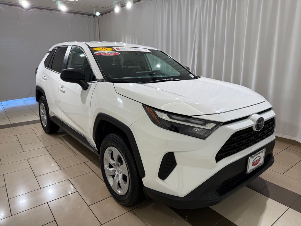 Thumbnail: 2025 Toyota RAV4 - 7