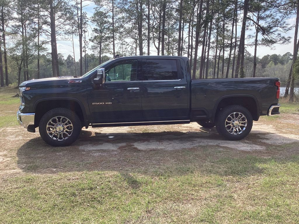 Cypress Gray 2026 Chevrolet Silverado 2500HD LTZ Crew Cab 4WD Pickup Truck Four-Wheel Drive Automatic