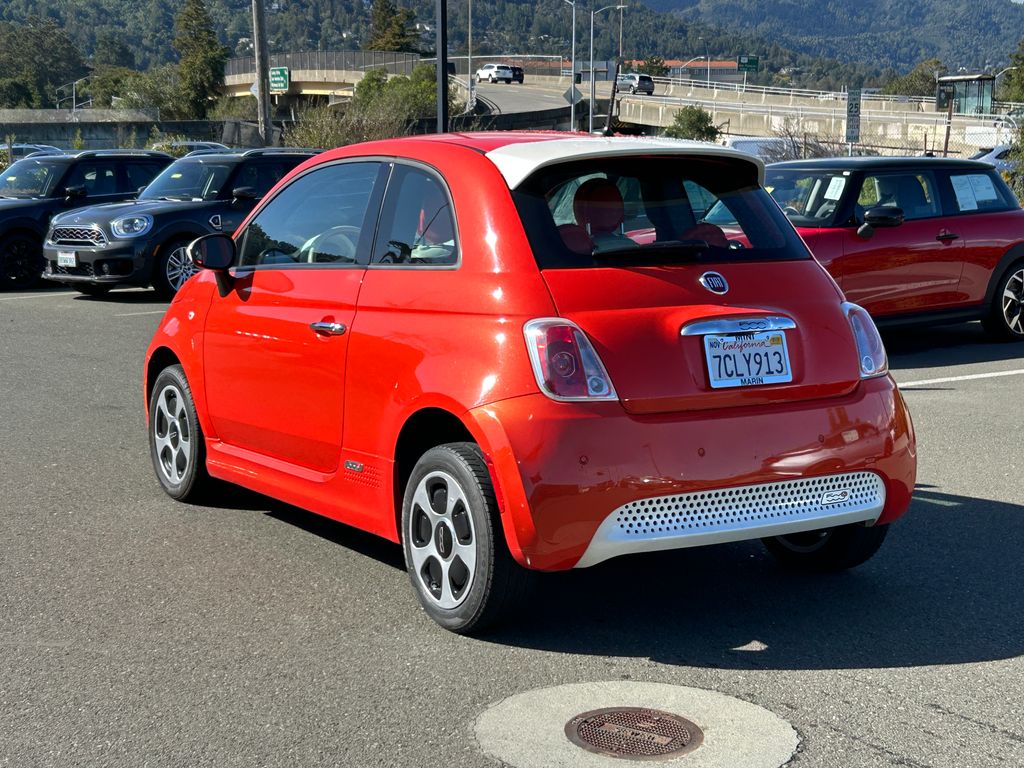 2013 Fiat 500e  3