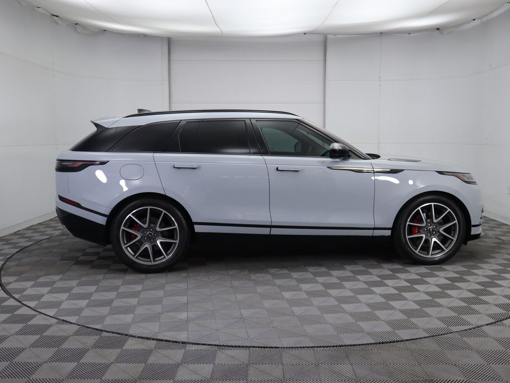Thumbnail: 2025 Land Rover Range Rover Velar - 4
