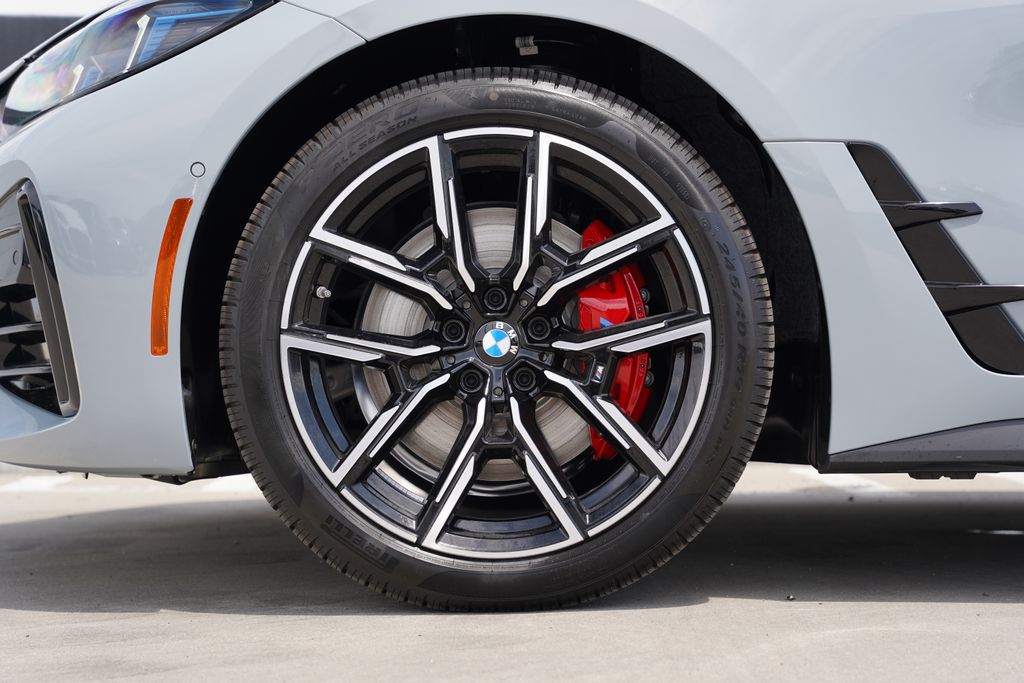 Thumbnail: 2026 BMW 4 Series - 5