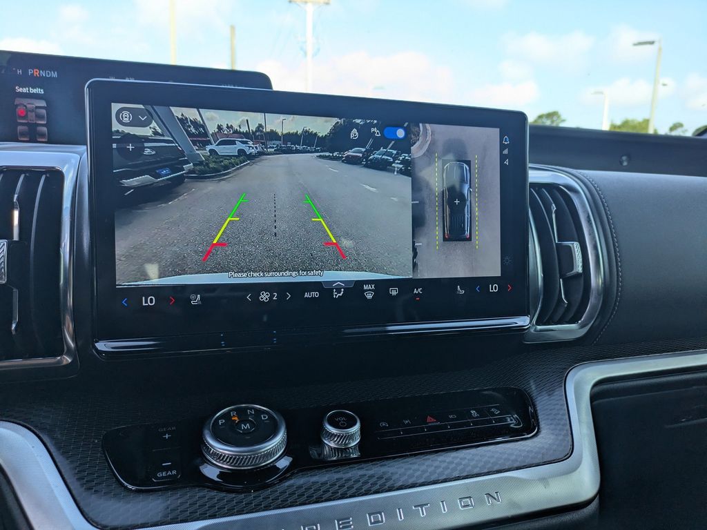 2025 Ford Expedition Platinum MAX