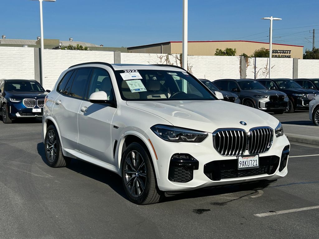 2022 BMW X5 xDrive45e 7