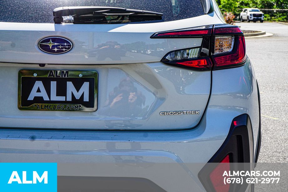 Used 2025 White Subaru Premium image 13