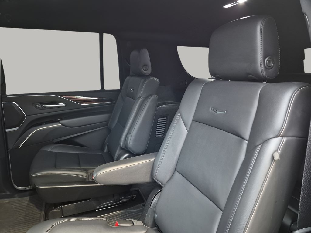 Used 2023 Black Cadillac Luxury image 19